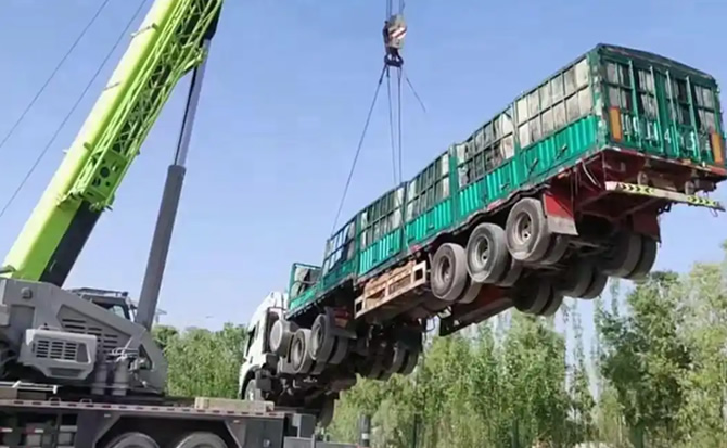 乌拉特前旗道路脱困救援案例